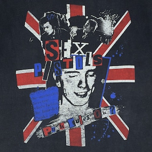 SEX PISTOLS 'PUNK'S NOT DEAD!' 397
