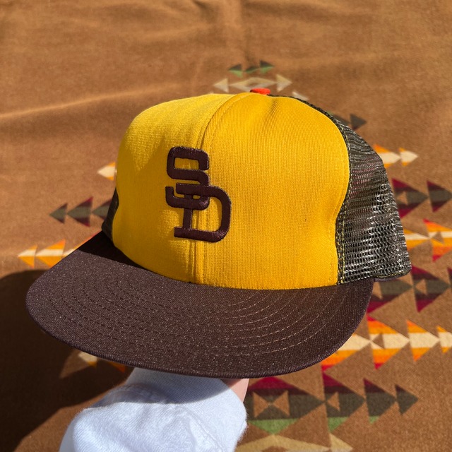 Deadstock Hostess "Victory Cap & Sportswear LTD." Mesh Trucker Hat