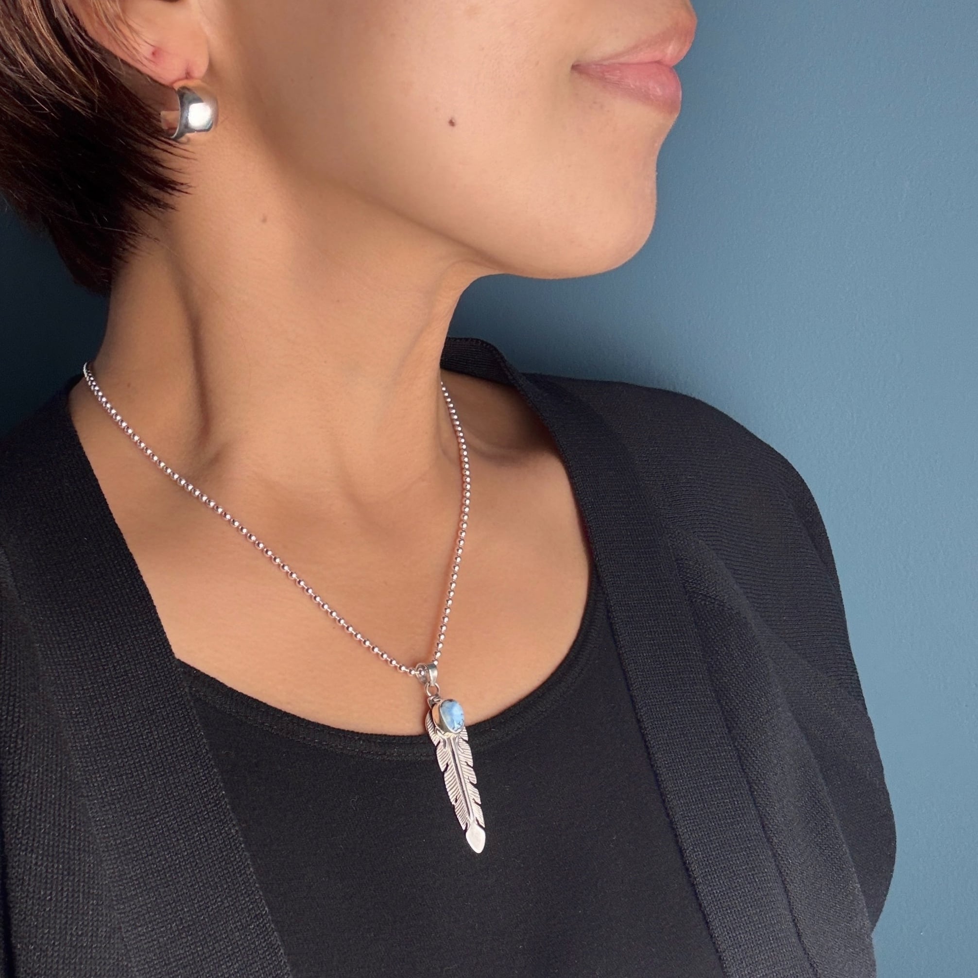 Indian Jewelry 》ゴールデンヒル ターコイズ フェザー ペンダント 羽