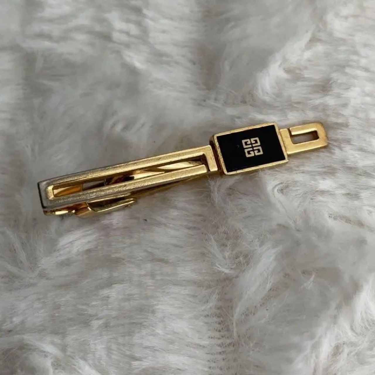 GIVENCHY ネクタイピン　#1059