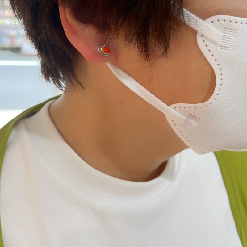 Indian Jewelry 》スパイニー オイスター プチドロップ スタッドピアス