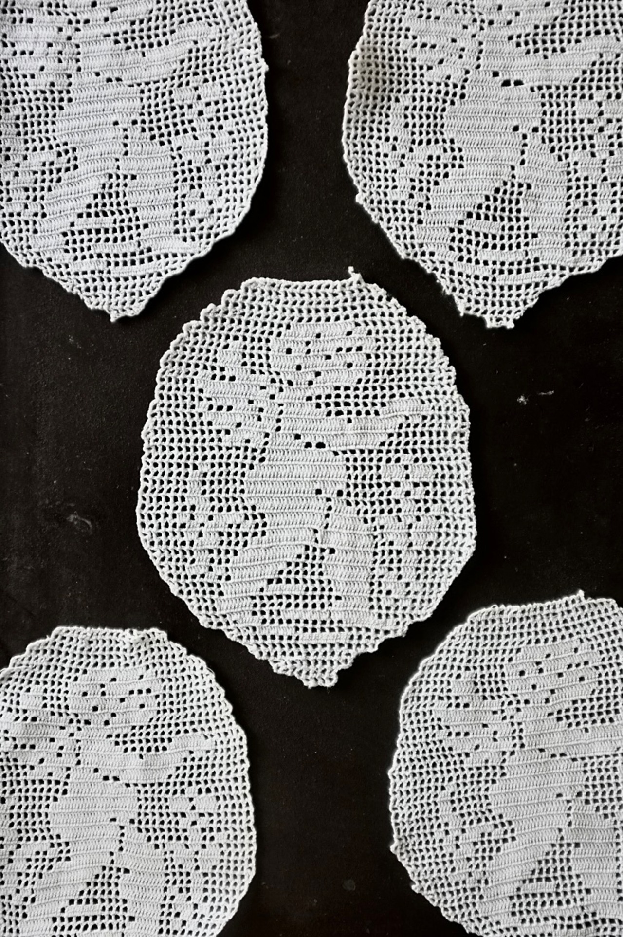 残3 20s フランス リネン アモールとクロッシェレースモチーフ 1p ドイリー アンティーク