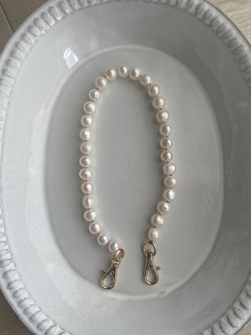 big pearl smartphonestrap2way 赤糸all knots gold