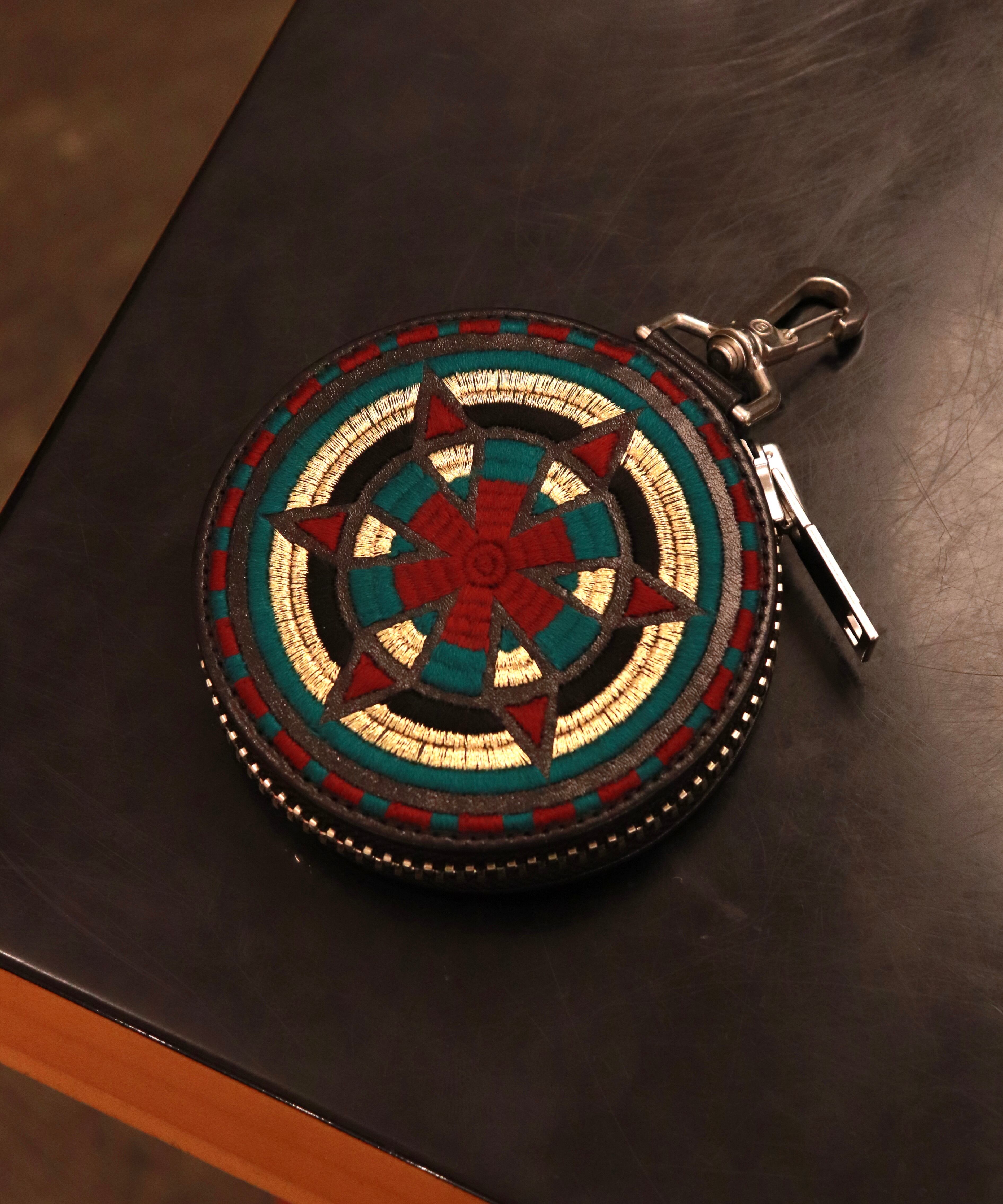 blackmeans Sasquatchfabrix Circled Pouch
