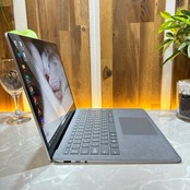 美品!Surface Laptop4/Corei5 第11世代/メモリ8GB/SSD256GB/タッチパネル式/最新ノートパソコン