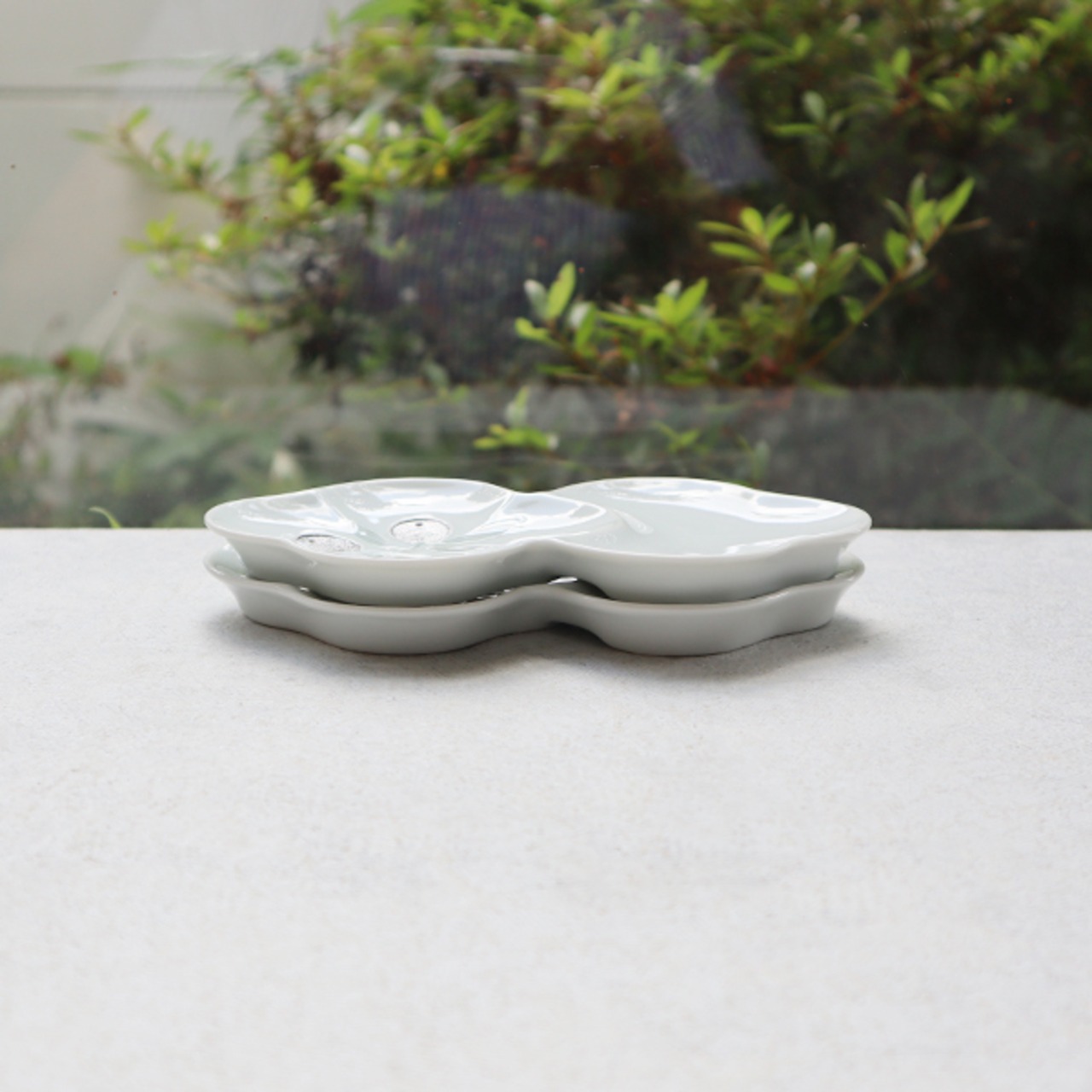 波佐見焼　小分け花皿（椿金・オリーブ銀）　8-108