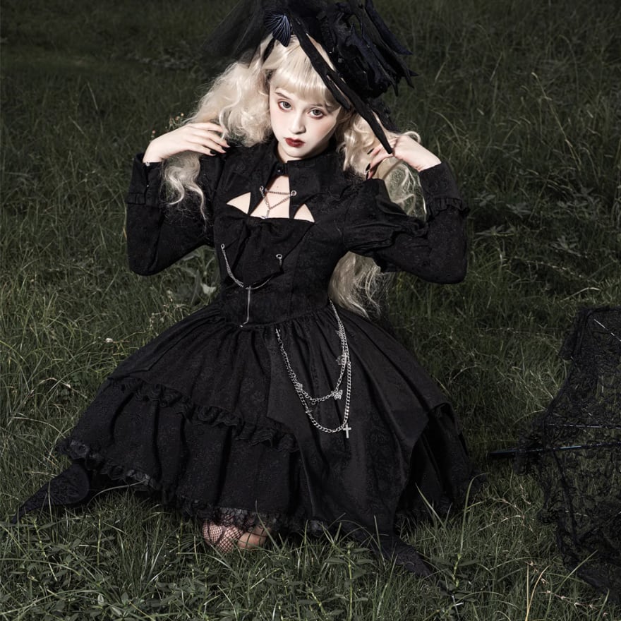 OZZONESTE ゴスロリ・ロリータ ドレス 黒 Pirates Rose ストレッチワンピース 黒色 ozzonjapan ozzoneste