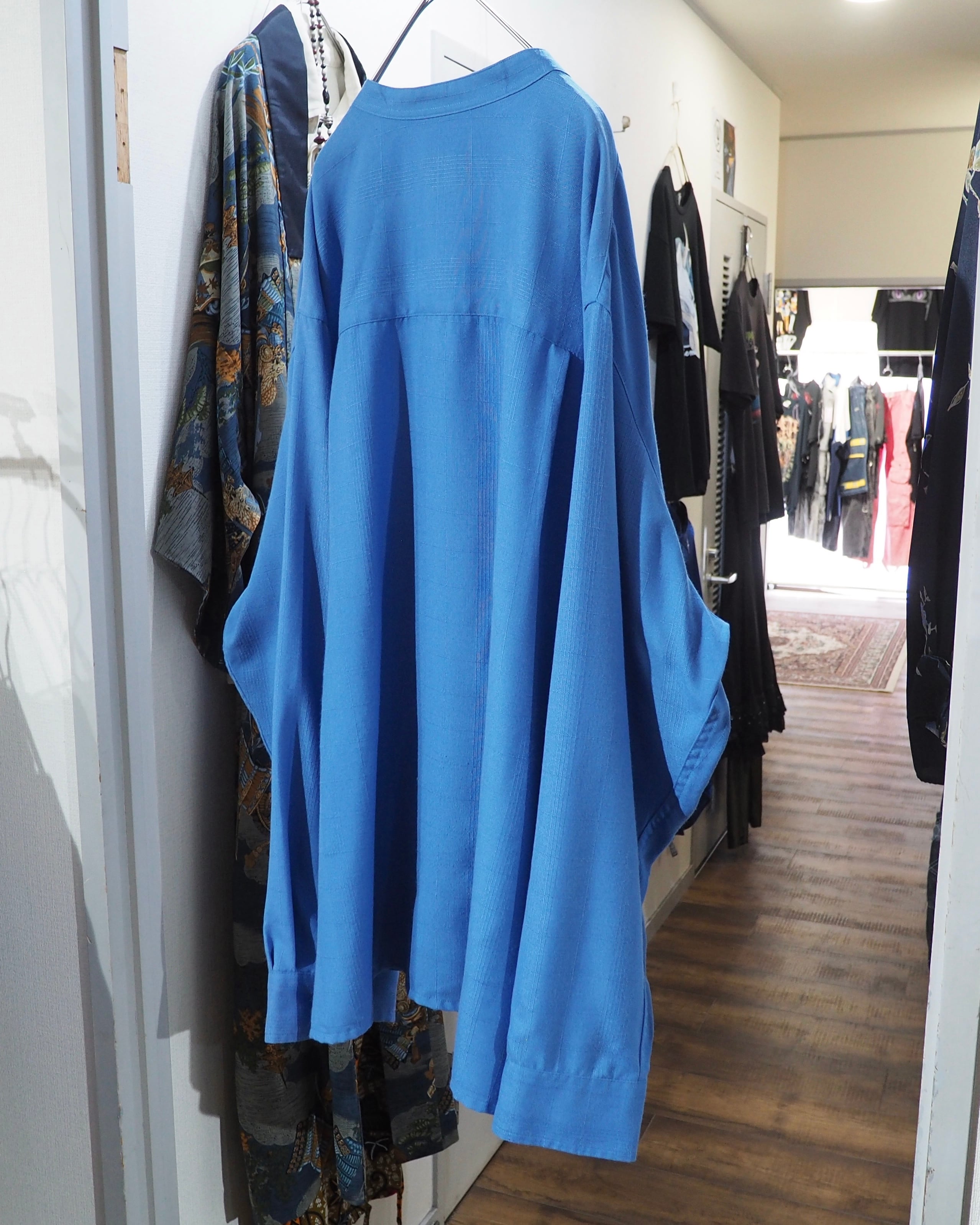 1990s " John Blair " Beautiful Light Blue color vintage Over silhouette No collar shirt