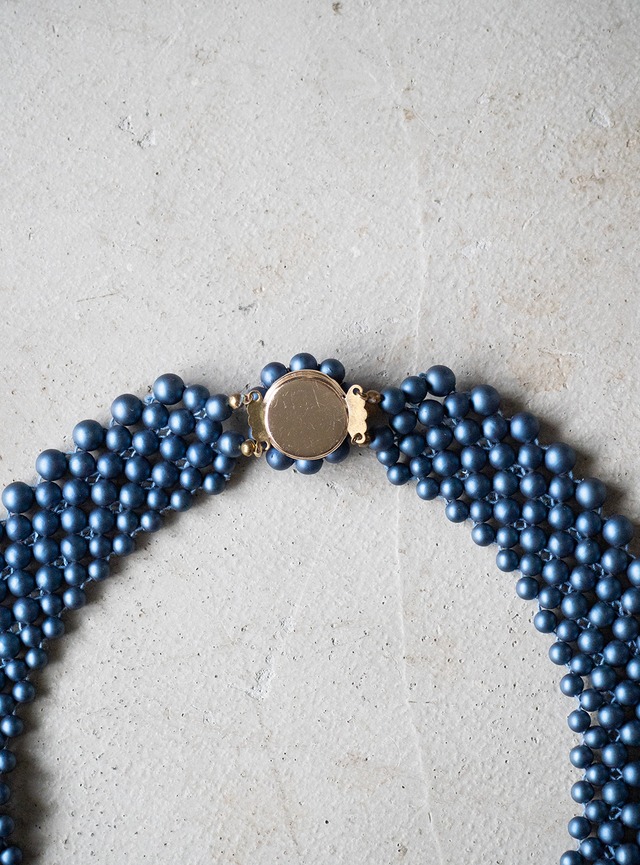 unknown 1970s False collar beads necklace