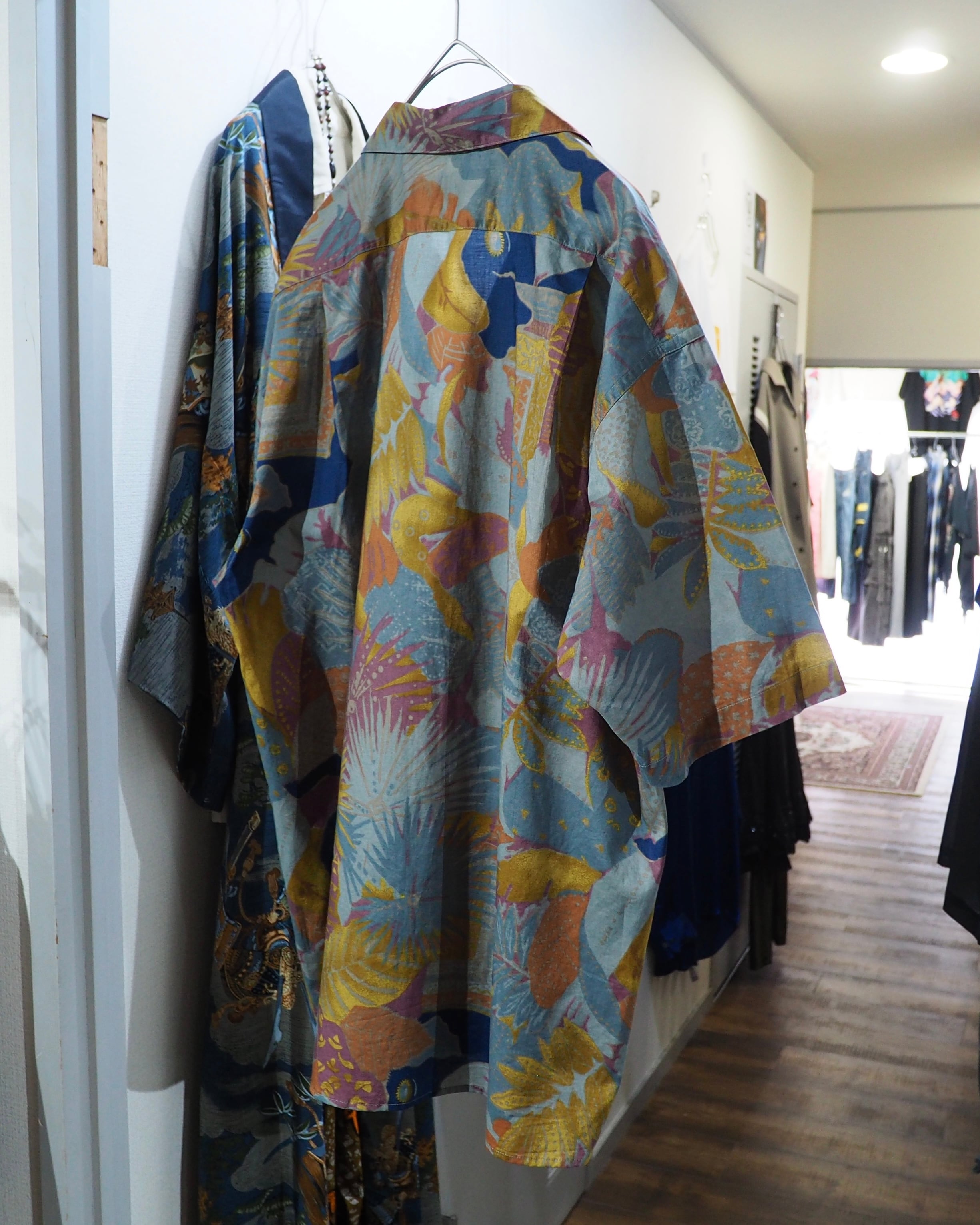 1980 - 90s ” LANVIN Studio ” vintage Open collar SS shirt