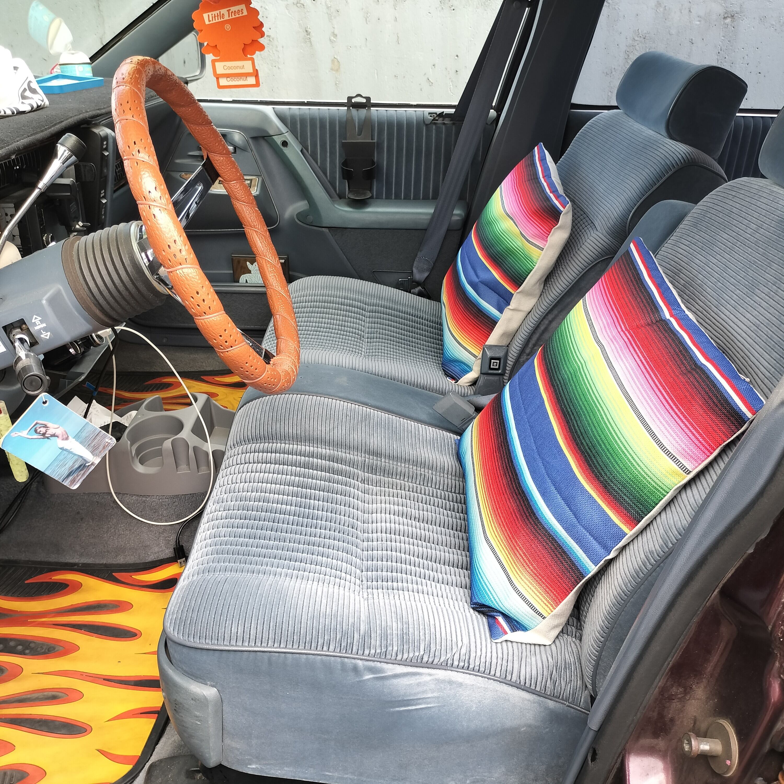 ナスカー アメ車 ラグ ナスカー アメ車 ラグ Yahoo!オークション