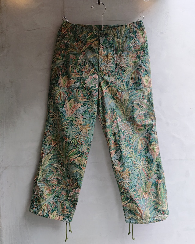 AUTHEN "TROPICAL LEAFCAMO CROPPED BAKER PANTS" Green Color