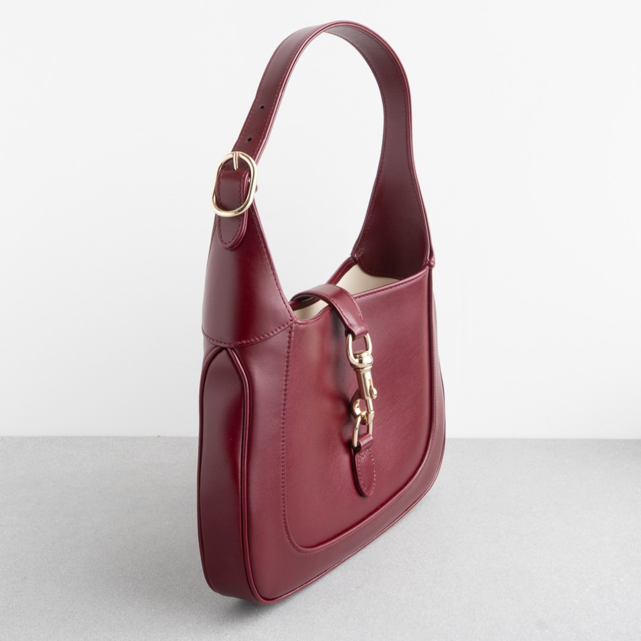 グッチ ジャッキー 1961 ミディアム ショルダーバッグ レッド レザー