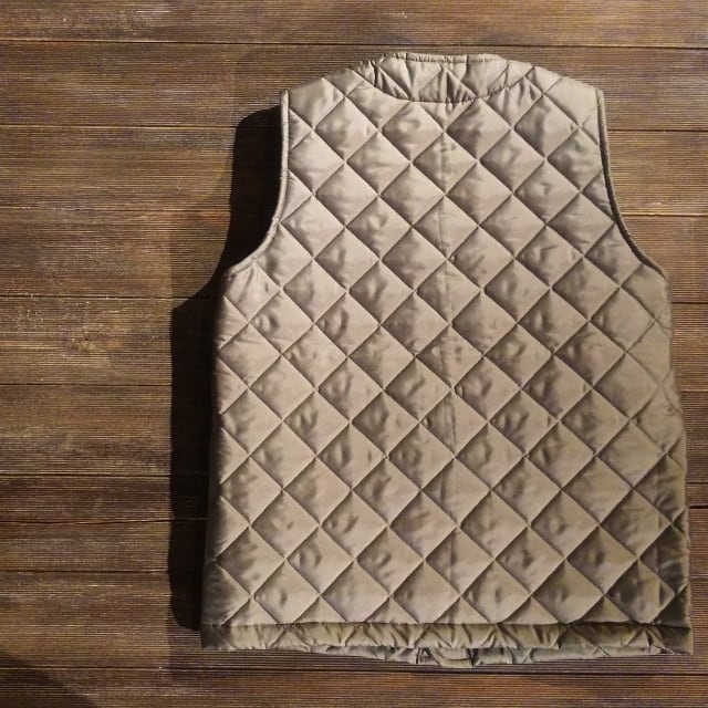 BEAVER of BOLTON キルティングベスト （OLIVE） | C.COUNTLY ONLINE