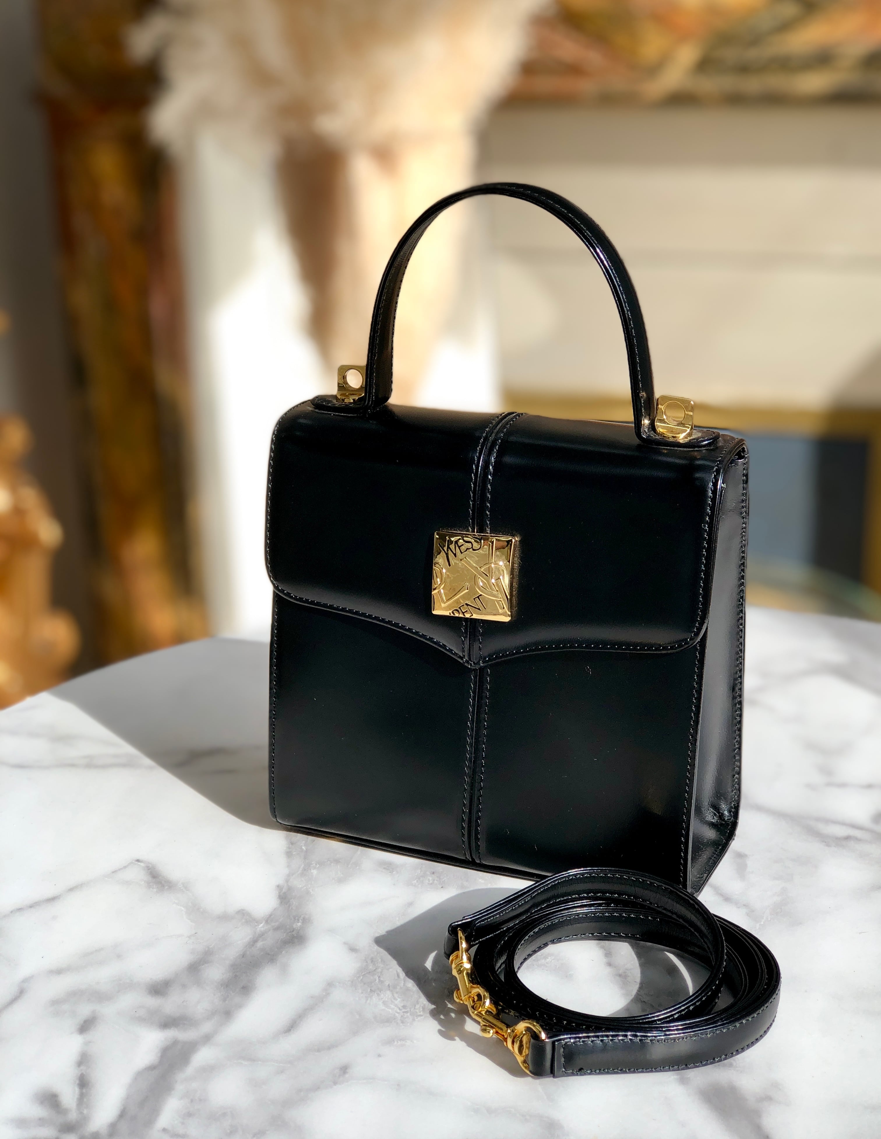 Yves Saint Laurent イヴ ・サンローラン YSLロゴ レザー 2WAY ミニ