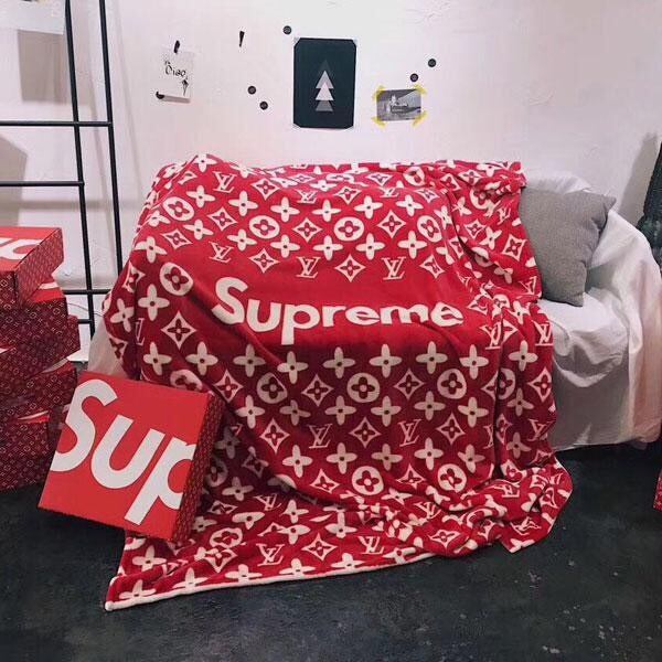 Supreme ブランケット