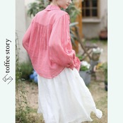【3color】森に咲く、午後の記憶 – 植物刺繍とラッフルが彩るシャツ 《Y0226》