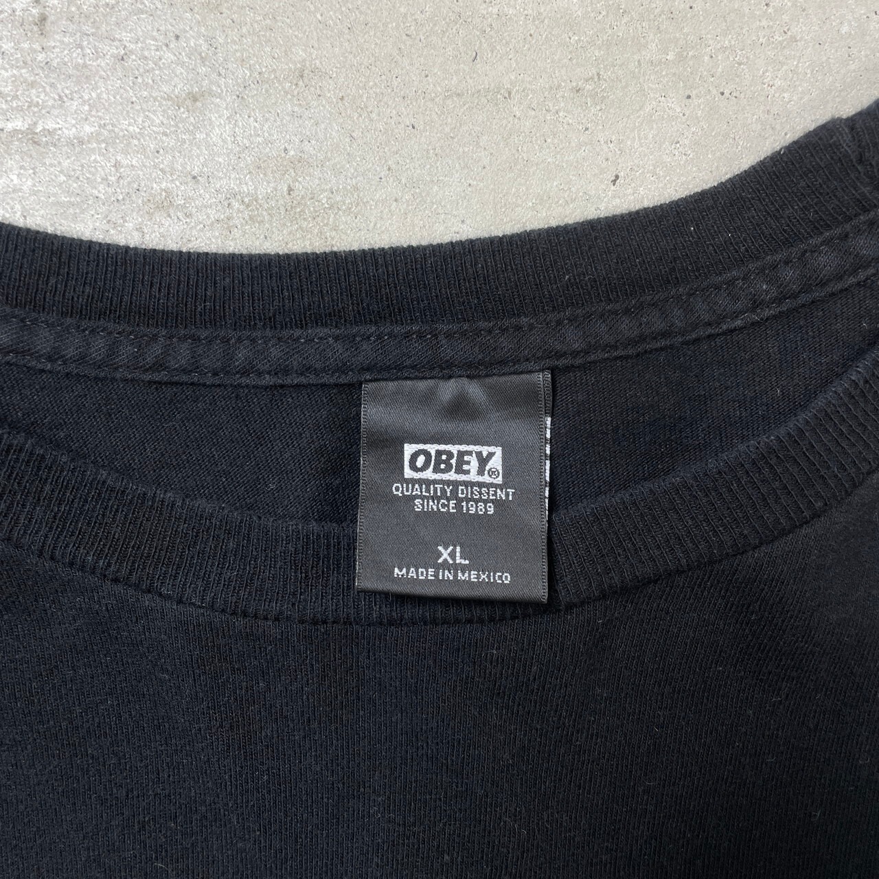 OBEY オベイ ロゴプリント 陰陽 ロングTシャツ ロンT メンズXL 古着 