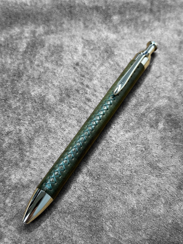 革軸ペン ロシアンカーフ ブラック | TAKE SEA LEATHER