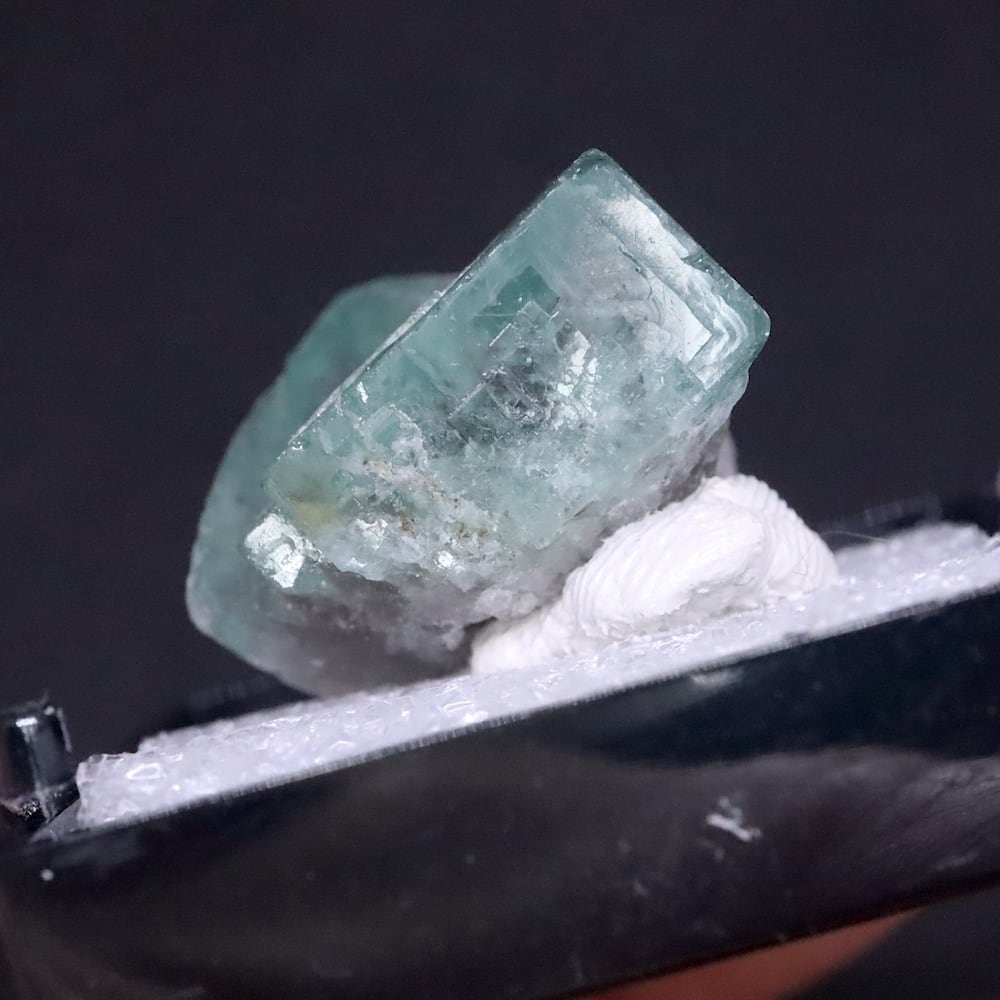 ロジャリー産！グリーン フローライト ケース FL552 蛍石 原石