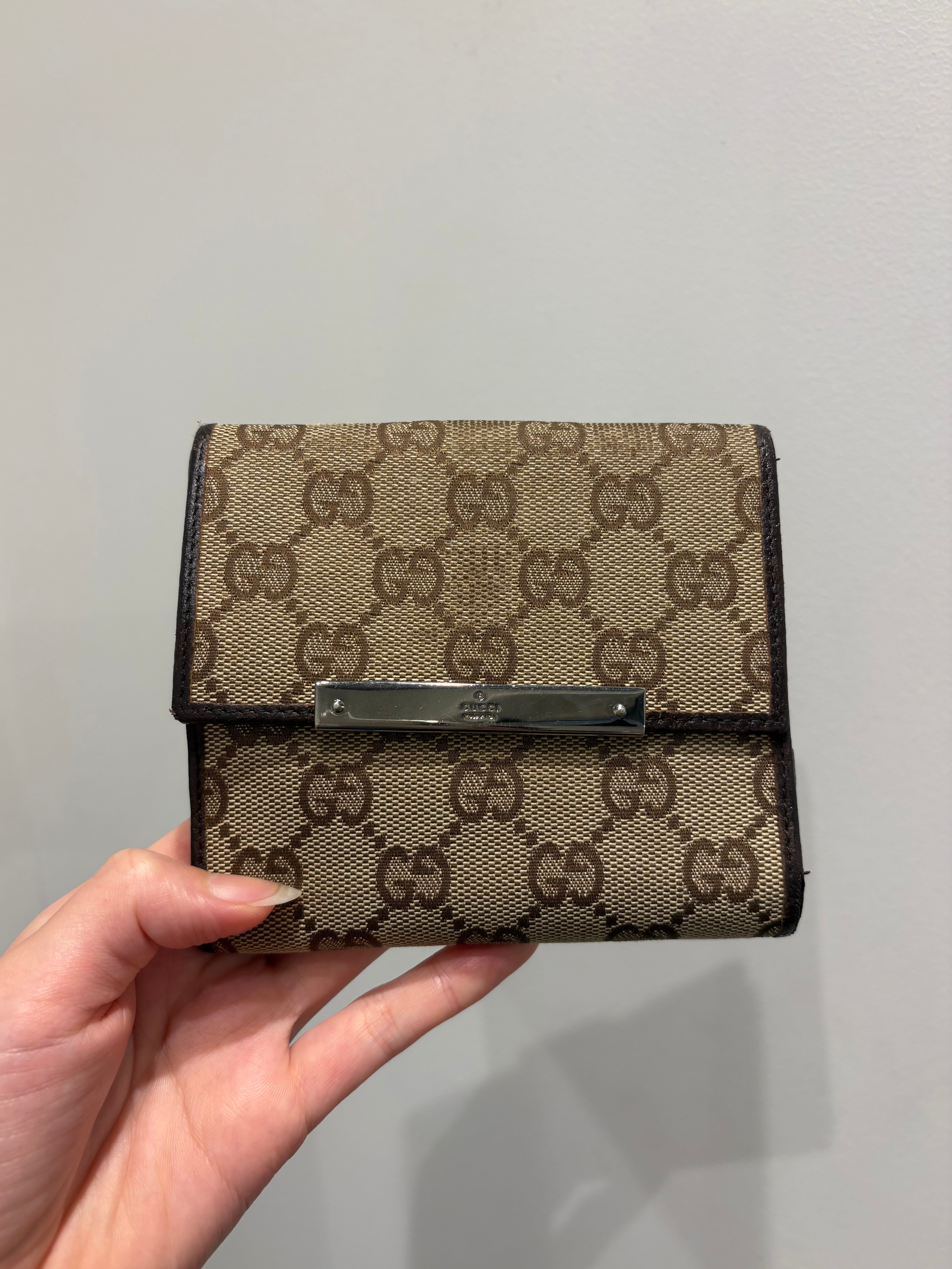 GUCCI | AURA JAPON