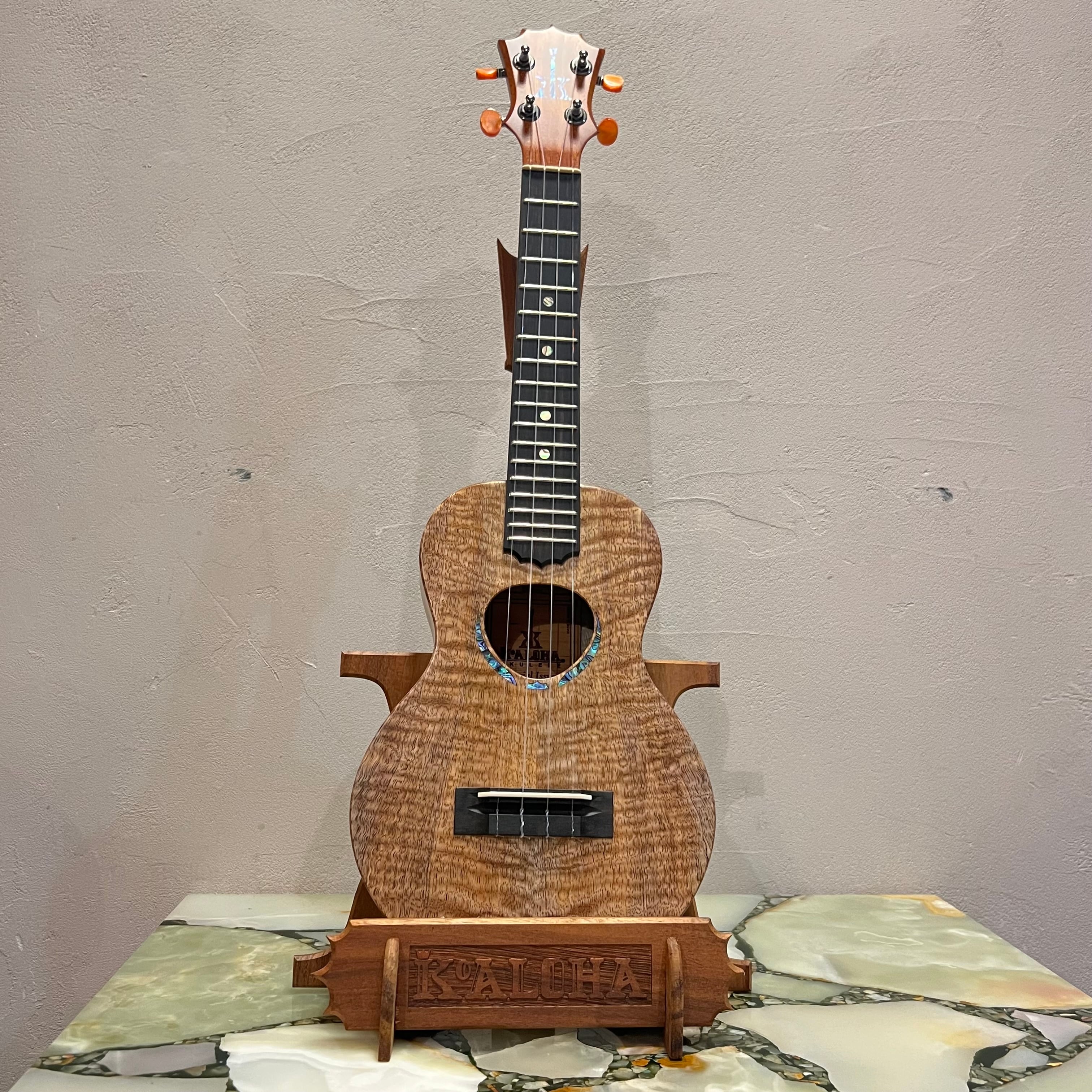 ウクレレスタンド KoALOHA ハワイアンコア製 | UKULELE DARUMA