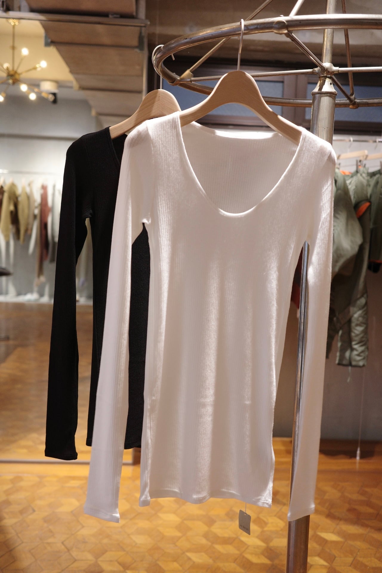 moon tree planet 長袖カットソー　ロンT MOON TREE PLANET - Long_sweat black | MOON TREE PLANET