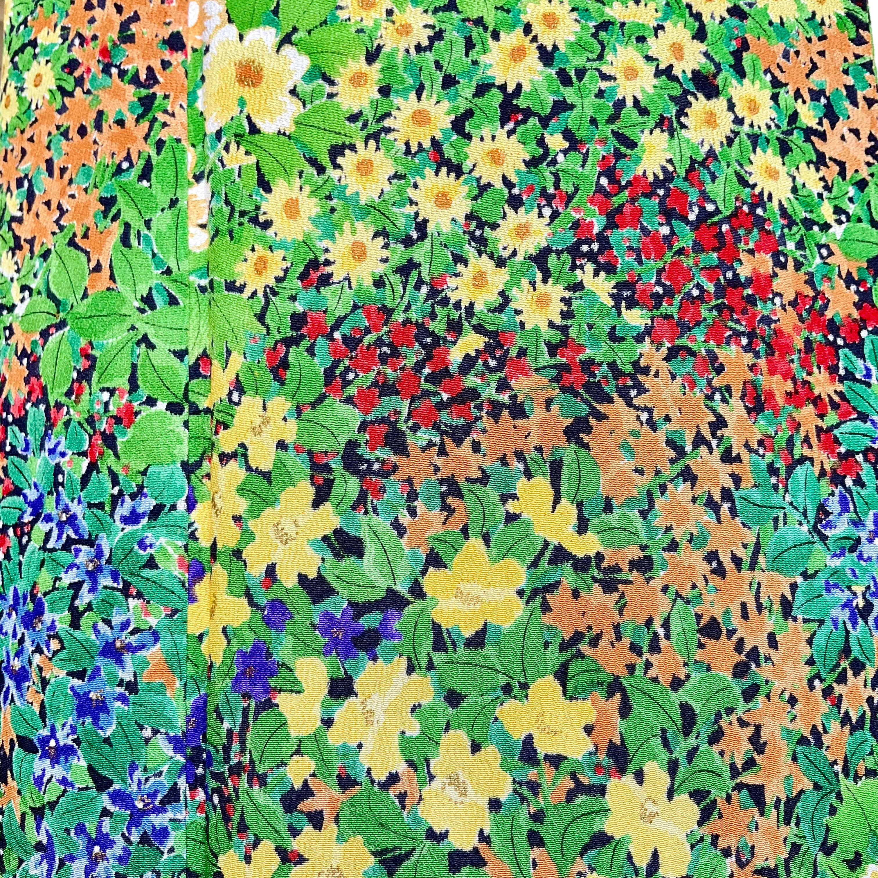 秘密の花園*縮緬 総柄 花畑 Flower グリーン リサイクル小紋 秘密の花園*縮緬 総柄 花畑 Flower グリーン リサイクル小紋