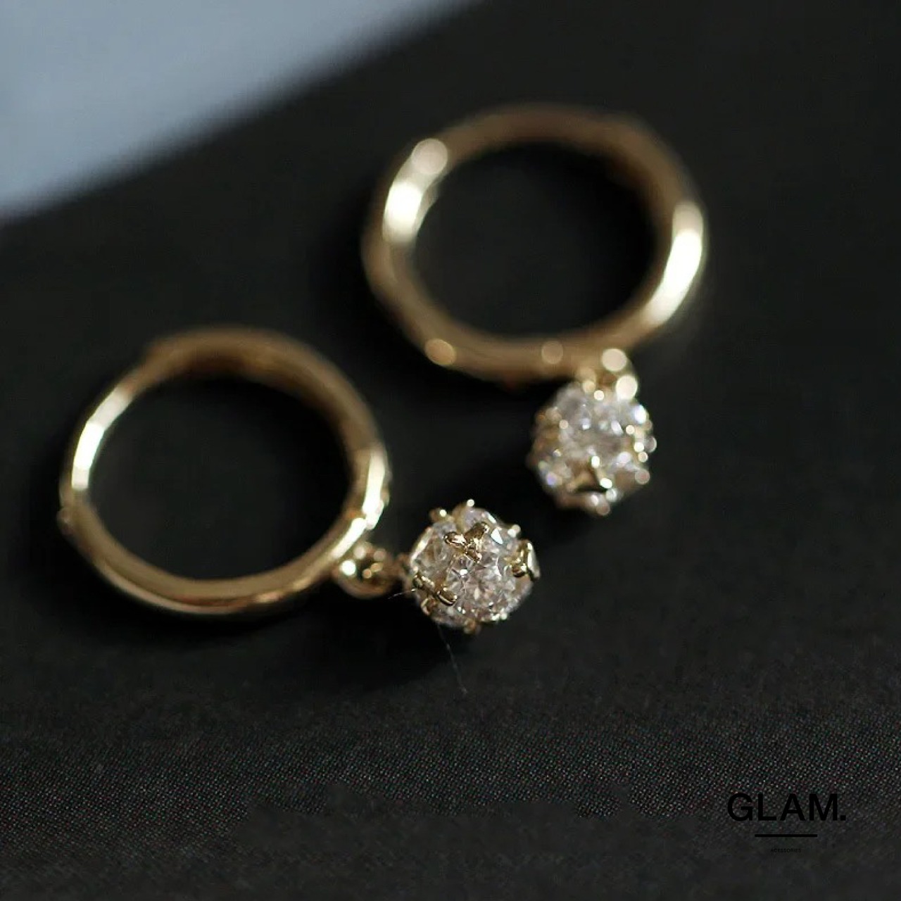 ジルコニアダイヤモンド シンプルフープピアス