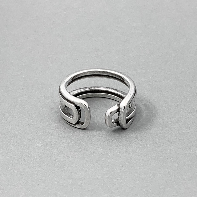 twin double design ring #117