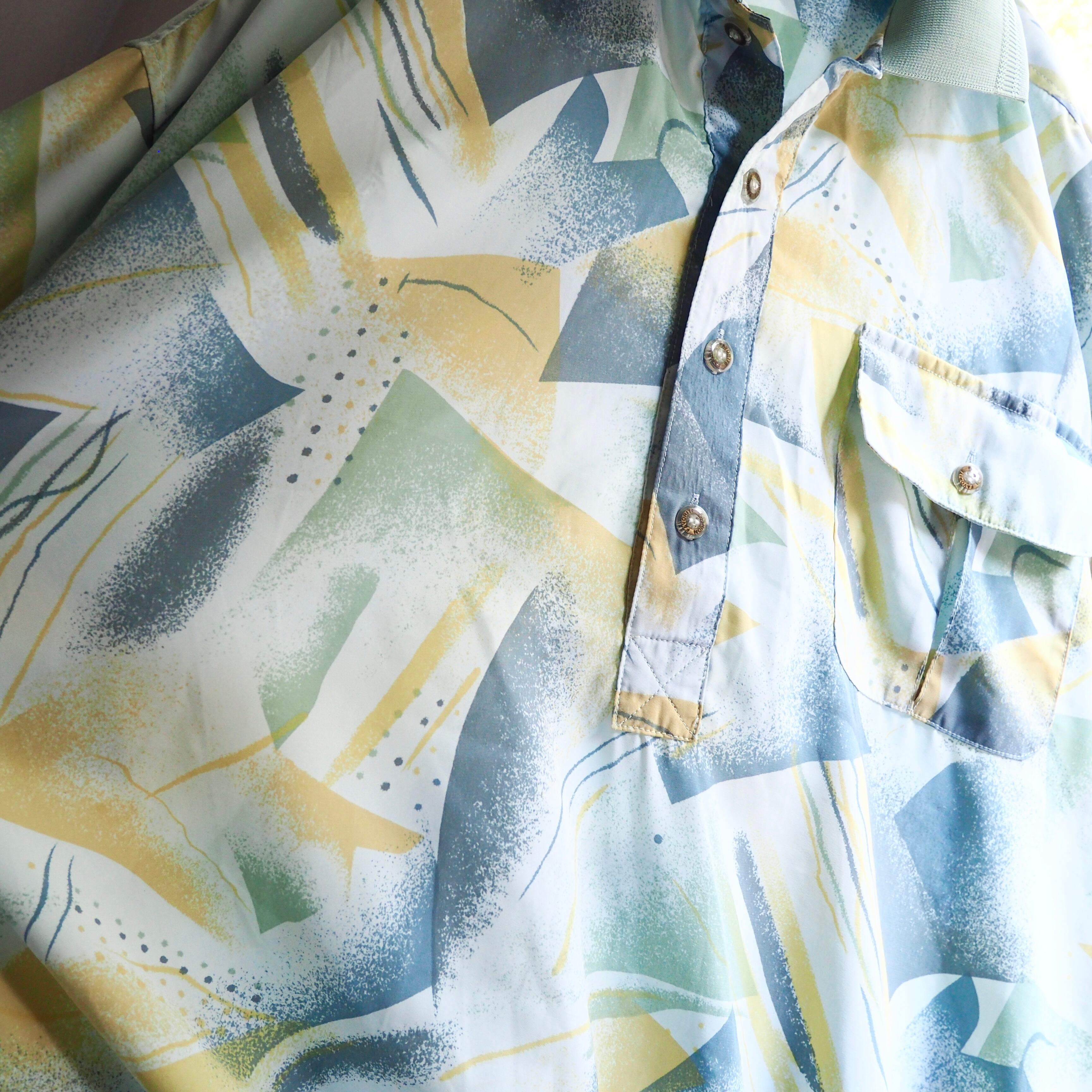 1990s Beautiful Pale Tone Pattern vintage loose Pull Over shirt