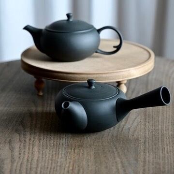 東屋 平急須 横手(右利き用) 鳥泥［4573503820070］2~3人用 | casa rua