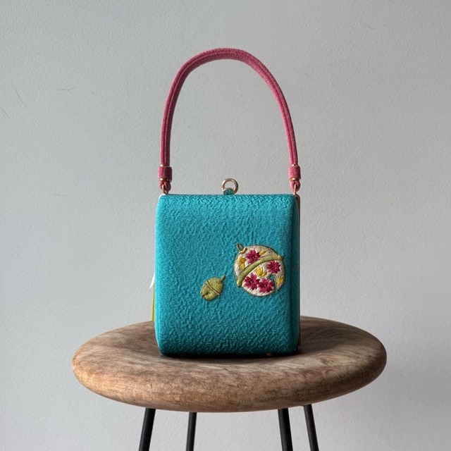 【バッグ】青緑色　ちりめん地鈴文バッグ