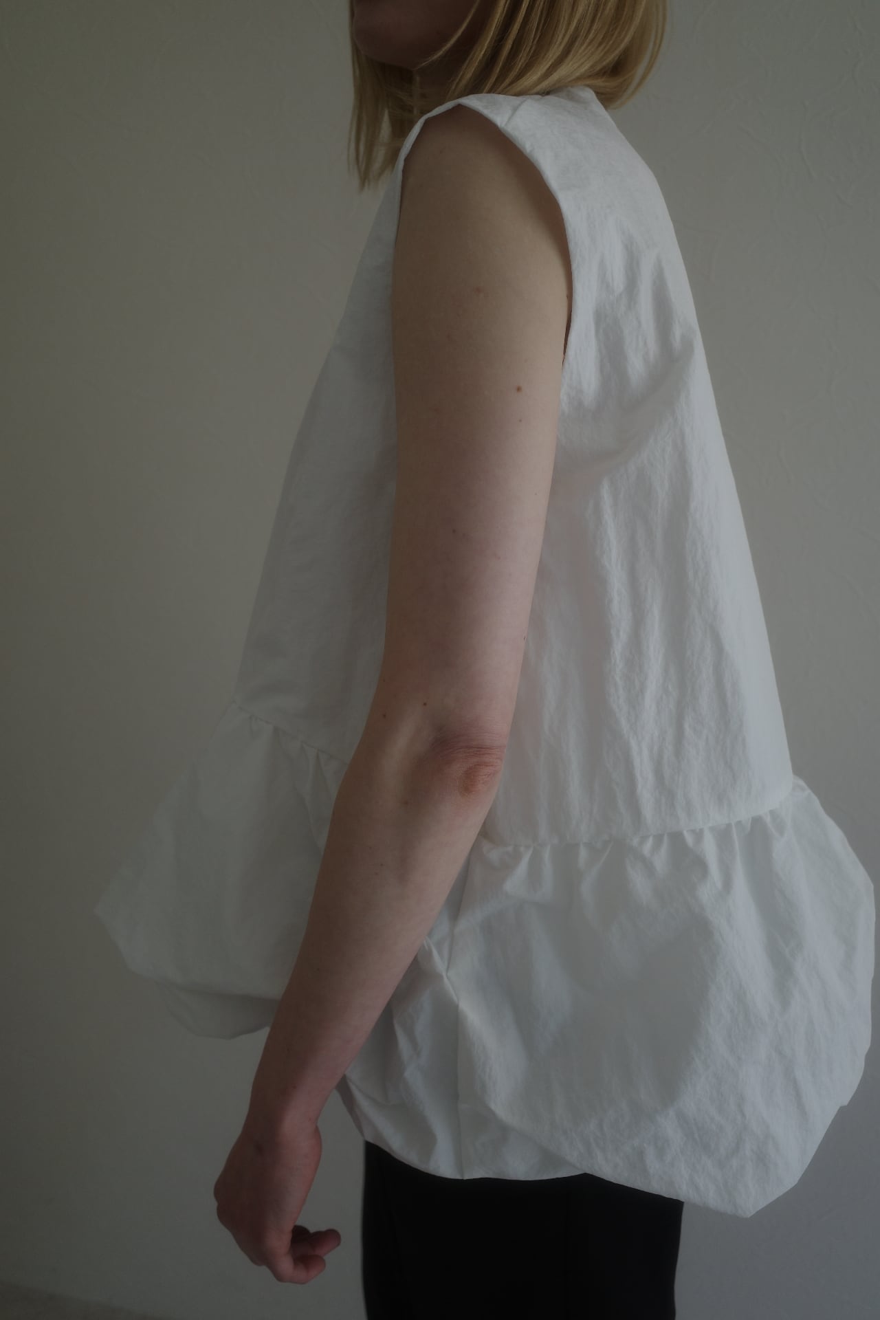 MIZUGIWA balloon peplum giret (white)