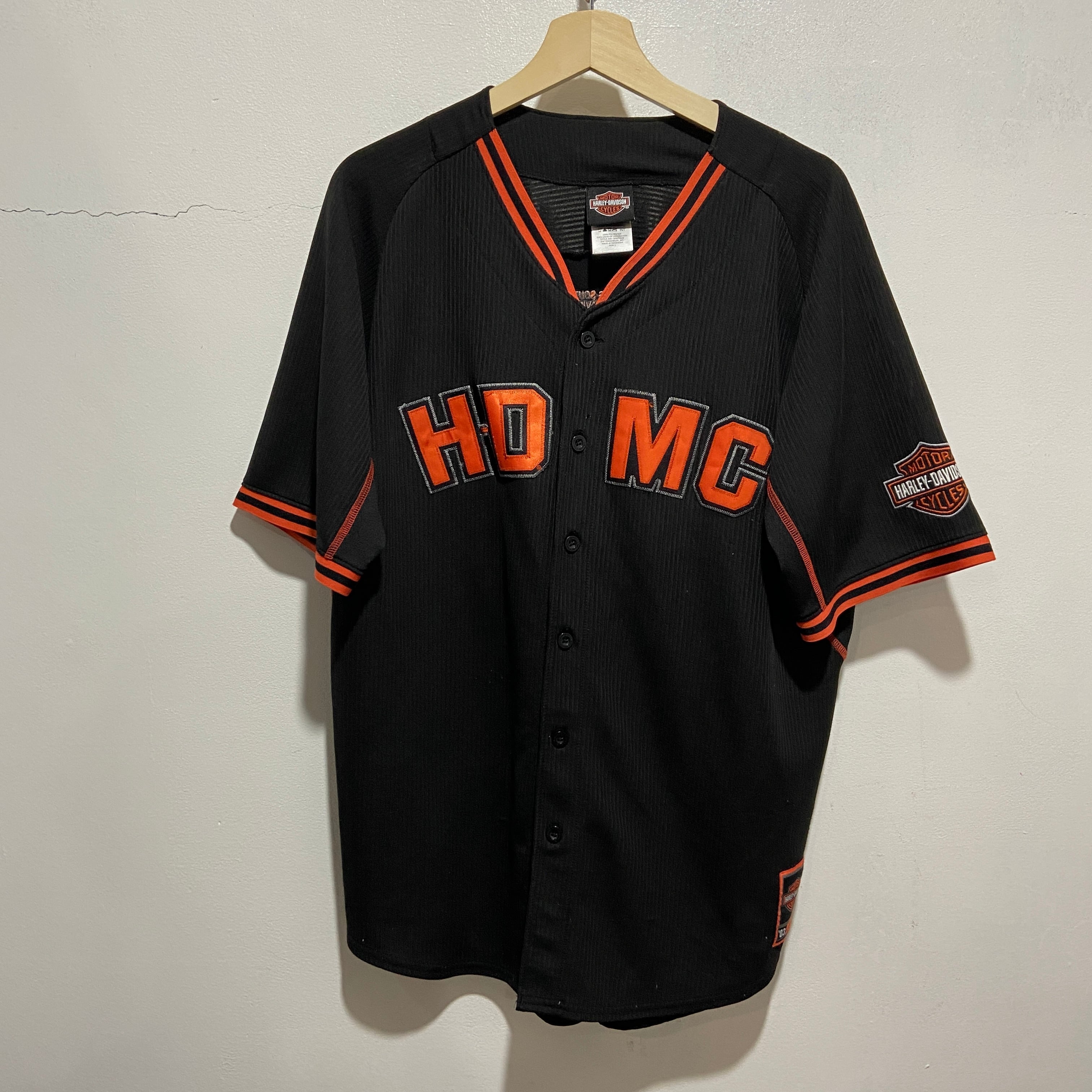 【入手困難】ハーレーダビッドソン 刺繍ロゴ ベースボールシャツ 半袖シャツ 黒.