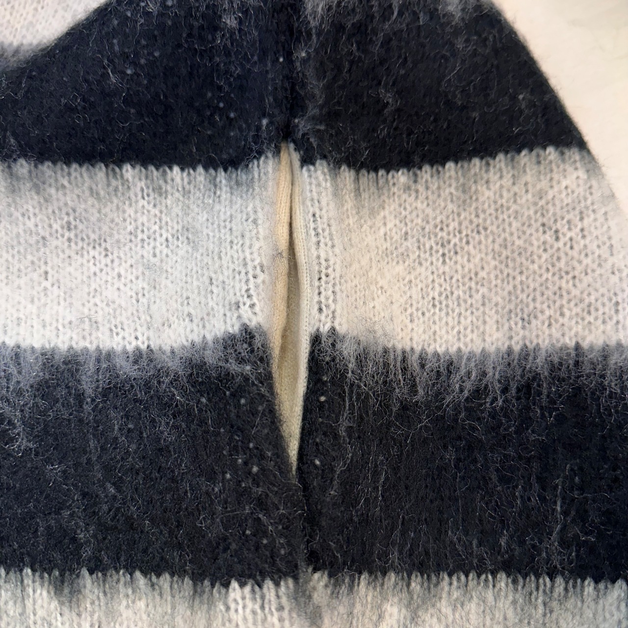 【UNIVERAD72/ユニバード 22335 MOHAIR TOUCH ZIP PARKA(BORDER) / モヘアタッチ起毛ジップパーカー/OFF WHITE】