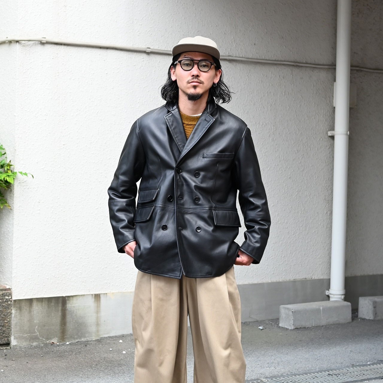 CCU(シーシーユー) レザー、YASHIKI(ヤシキ）ニットコーディネート