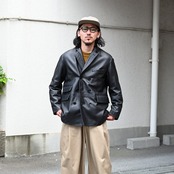 CCU(シーシーユー) レザー、YASHIKI(ヤシキ）ニットコーディネート