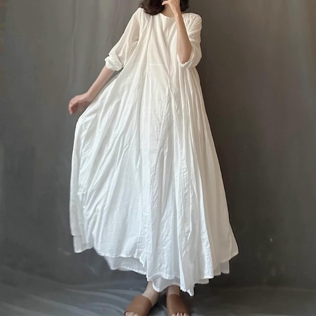 Aラインシルエット マキシワンピース 重ね着風デザイン　2color  00188