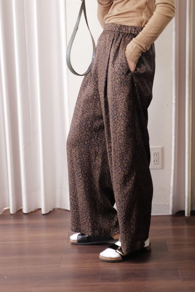 leopard satin pants  brown