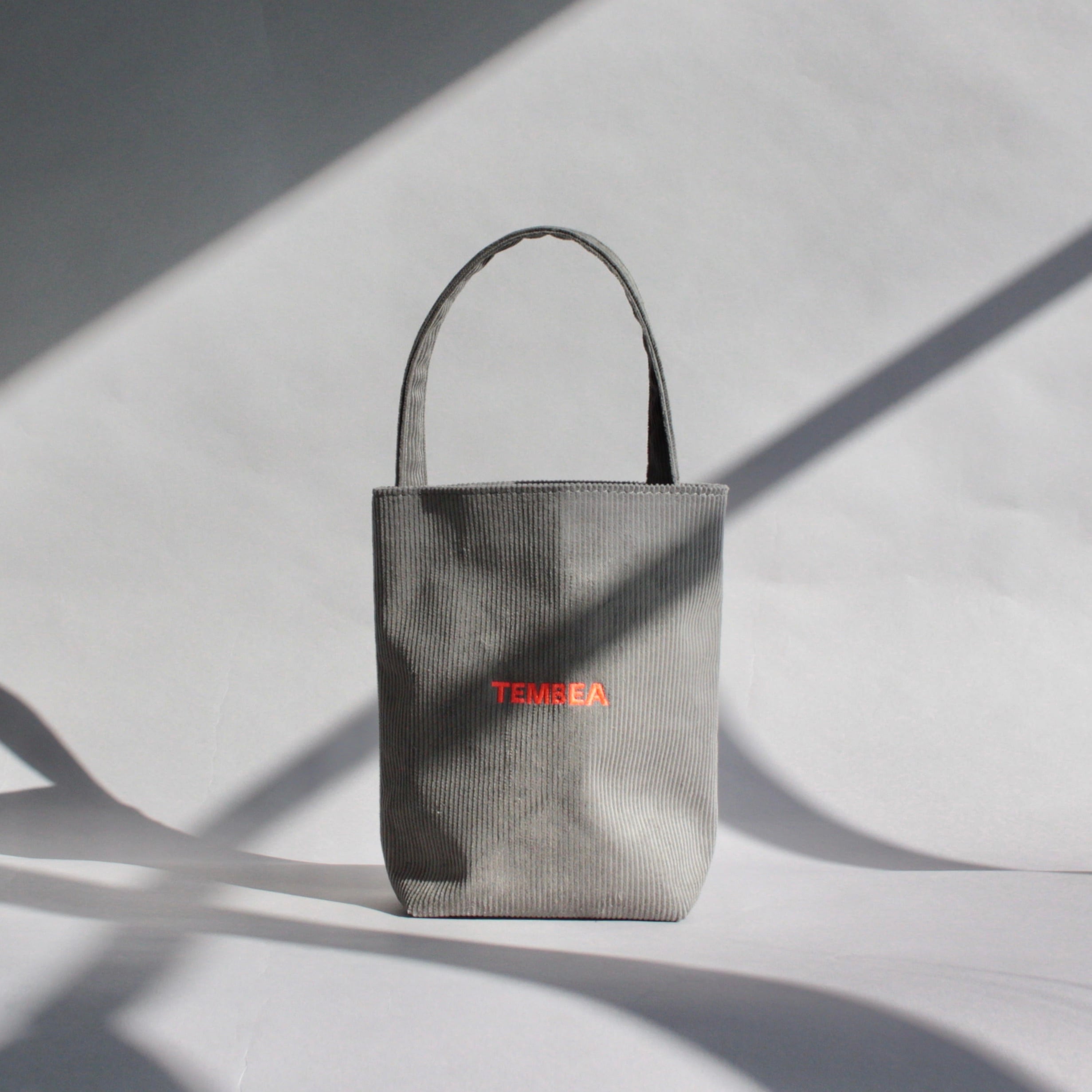 BAGUETTE TOTE MINI CORDUROY （MID-GREY） / TEMBEA | OFFA LIVING