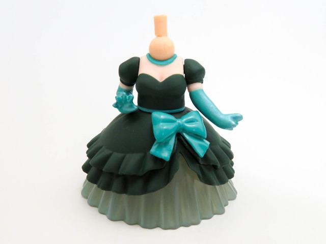 再入荷　ねんどろいどもあ きせかえウエディング エレガントVer. 体パーツ ドレス グリーン