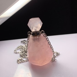 ローズクォーツ・ミニ香水瓶