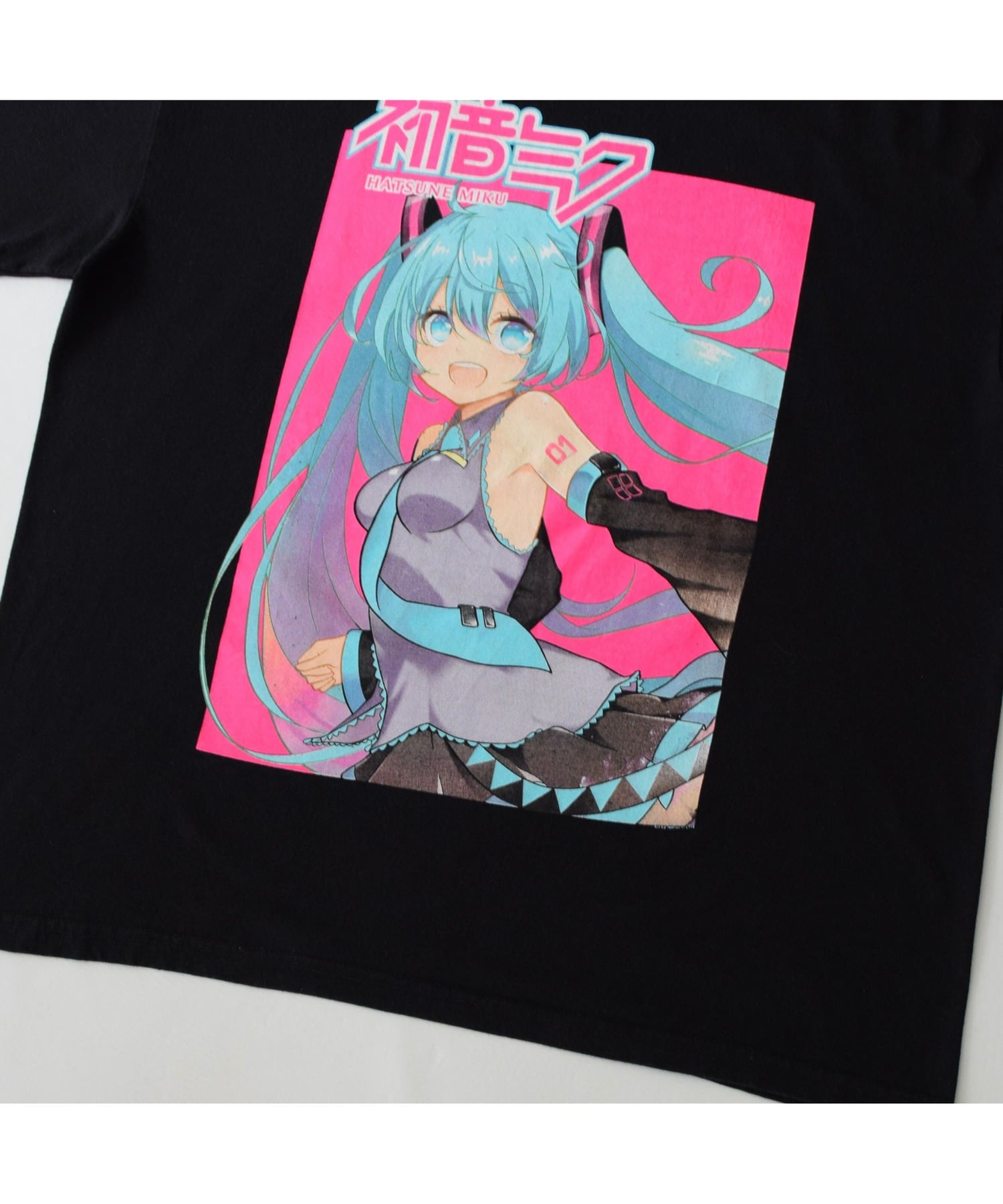 00s 初音ミク Tシャツ ブラック Mサイズ 古着　ヴィンテージ 初音ミク Tシャツ メンズ L ブラック キャラクター 古着 ヴィンテージ