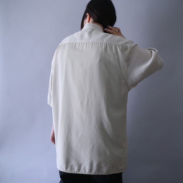 "刺繍" and crystal button switching fabric pleats design fry-front minimal over silhouette h/s shirt