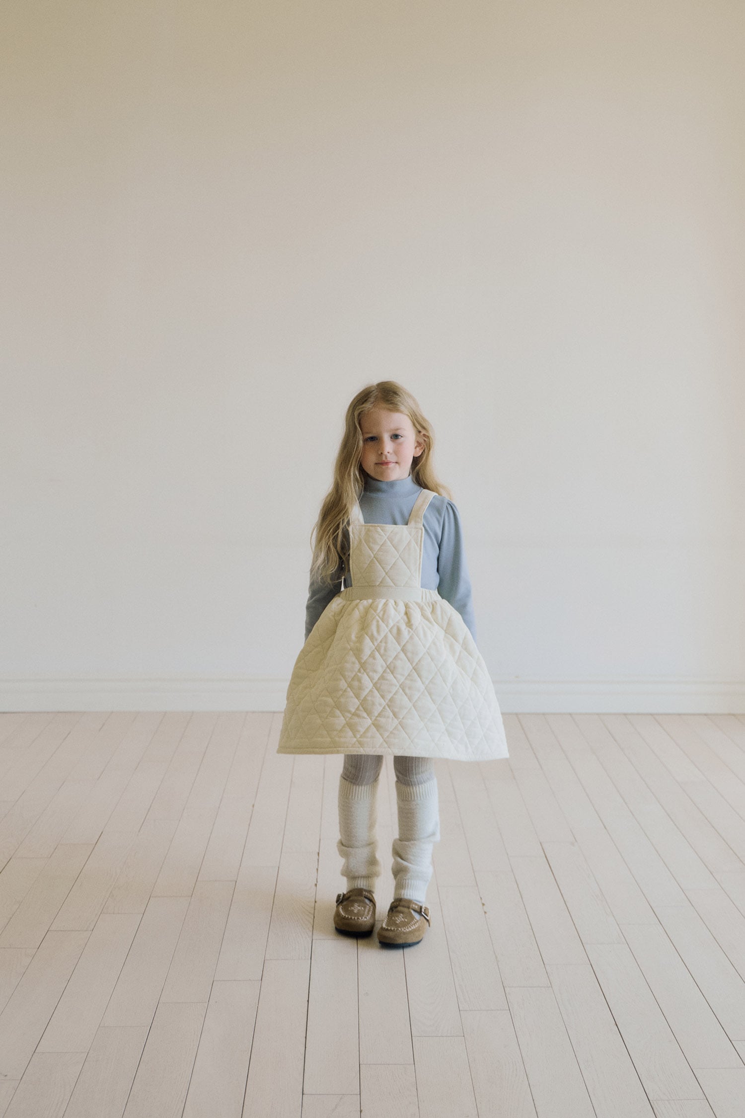 【予約】INNÉ|snow quilted pinafore/コーデュロイ キルティングピナフォア 中わた入り|海外子供服