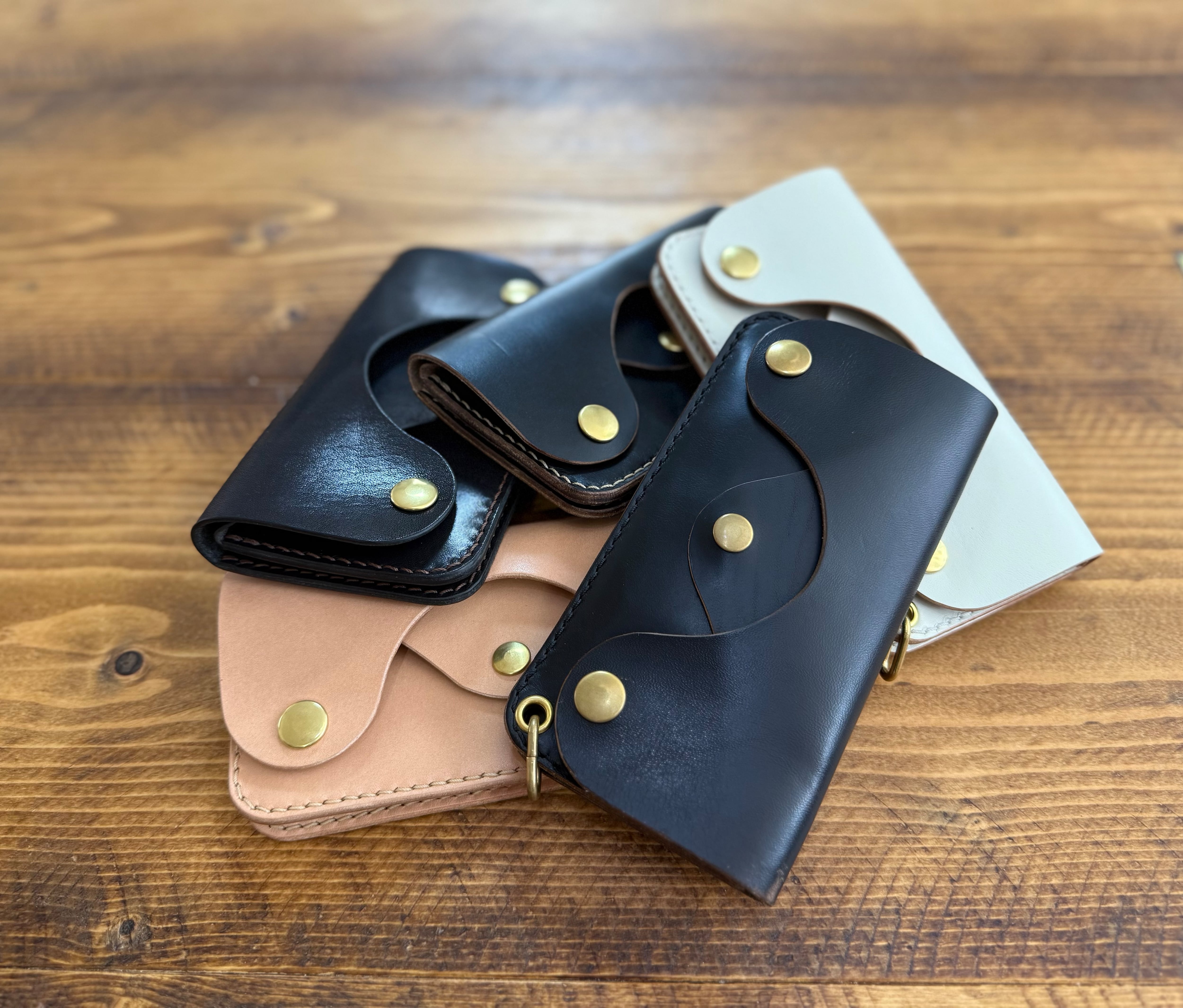限定stock) ヒリー ミドルトラッカーウォレット | OOLJEE leather