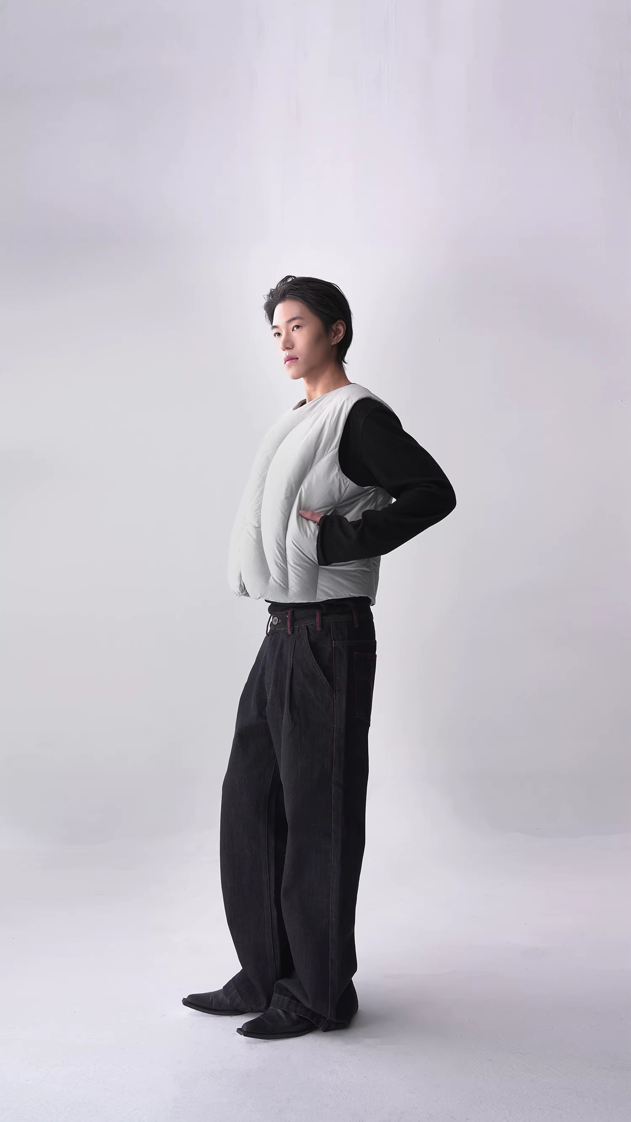 SOUTHFISH French Flare Raw Jeans