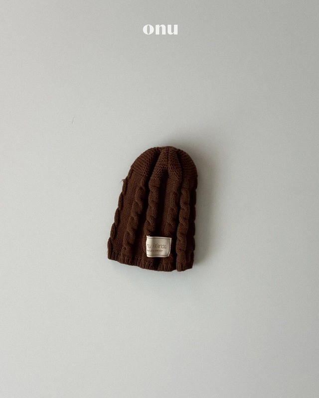予約⌇onu/ Cable knit beanie
