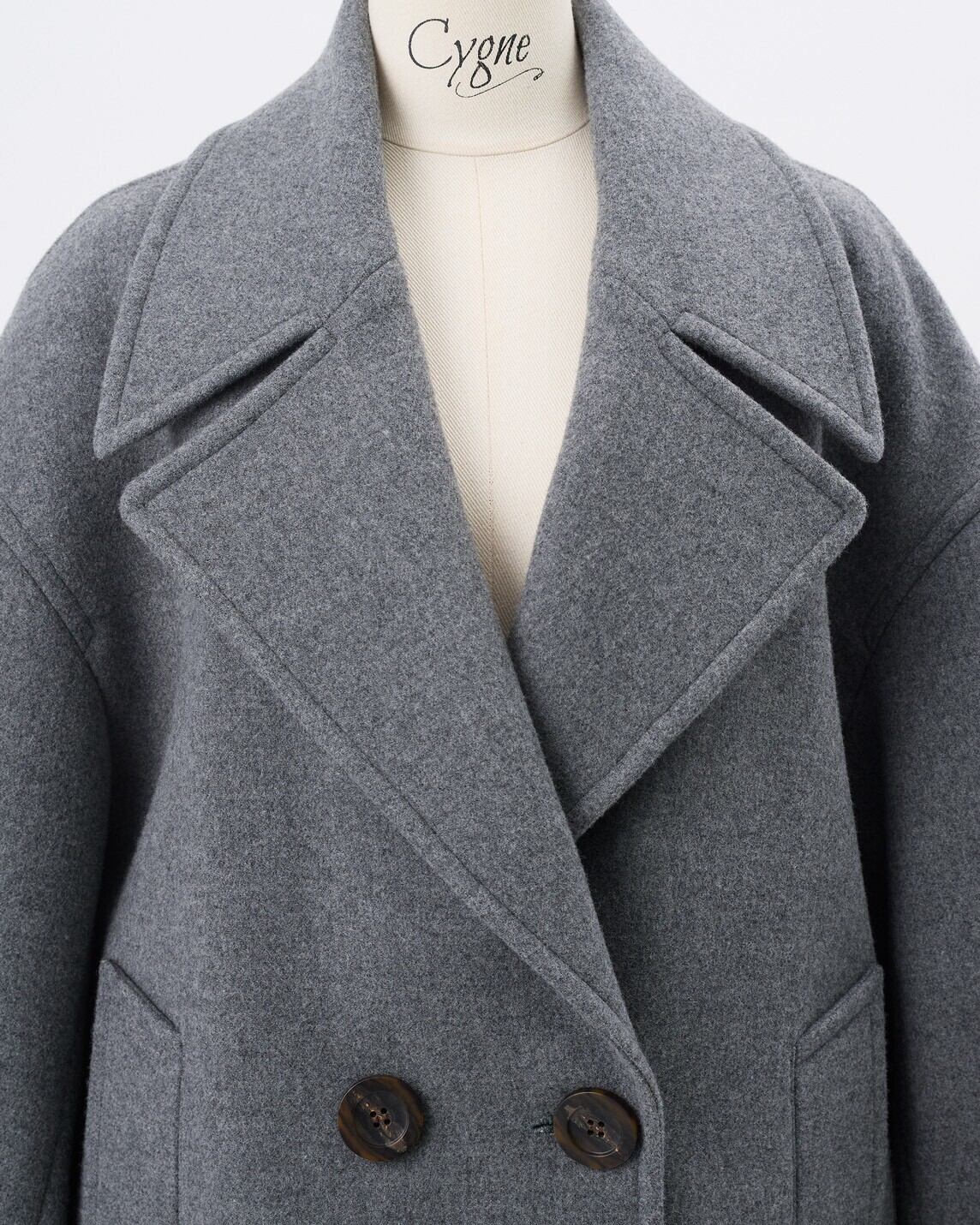 オーバーPコート Emii グレー | Cygne